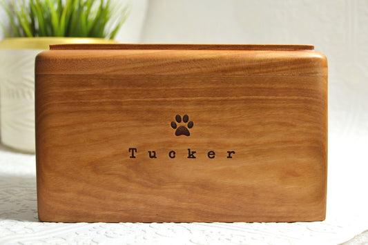 LovFur® Pet Urn – A Quiet Place of Love