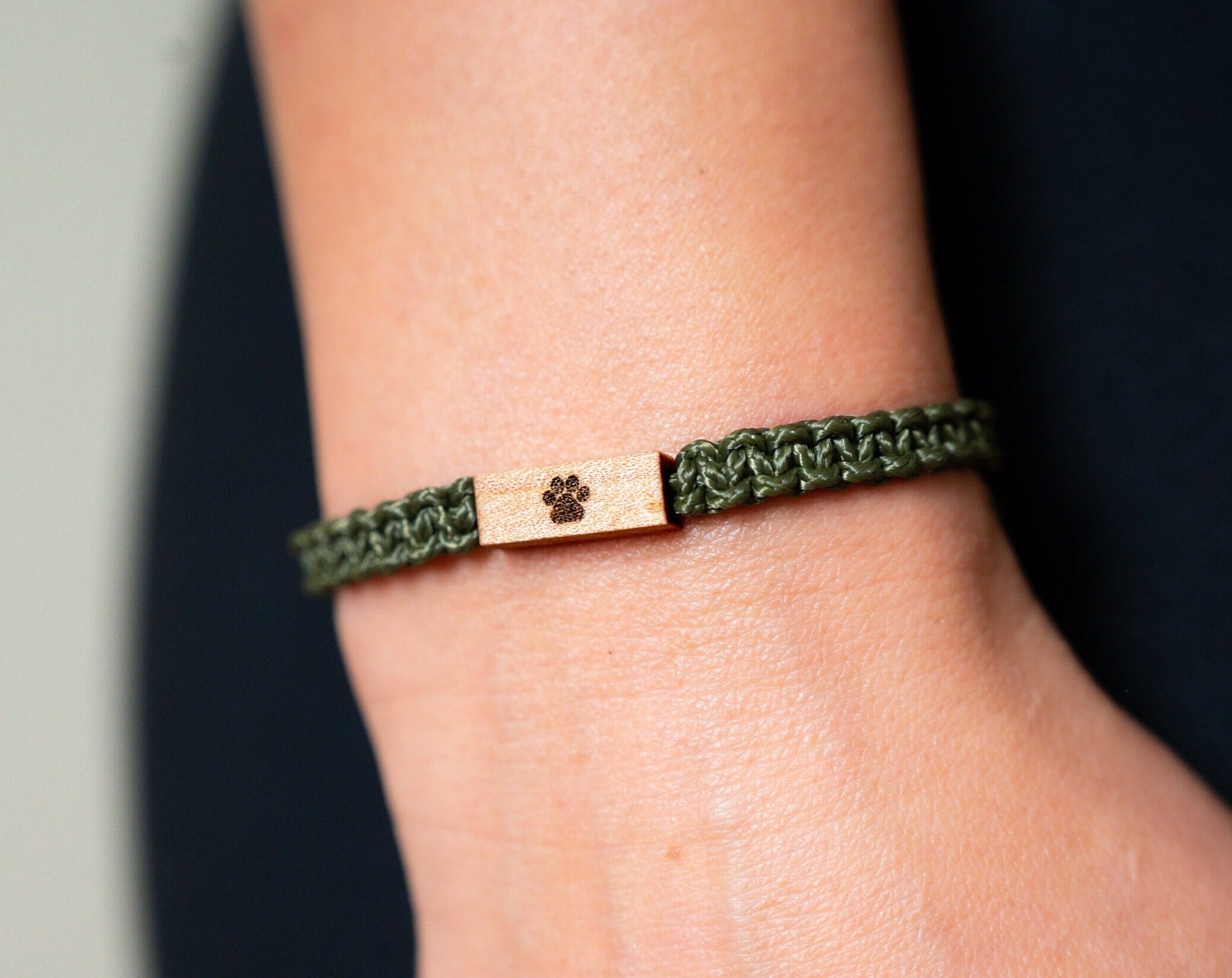 LovFur™ Custom Pet Paw Print Bracelet